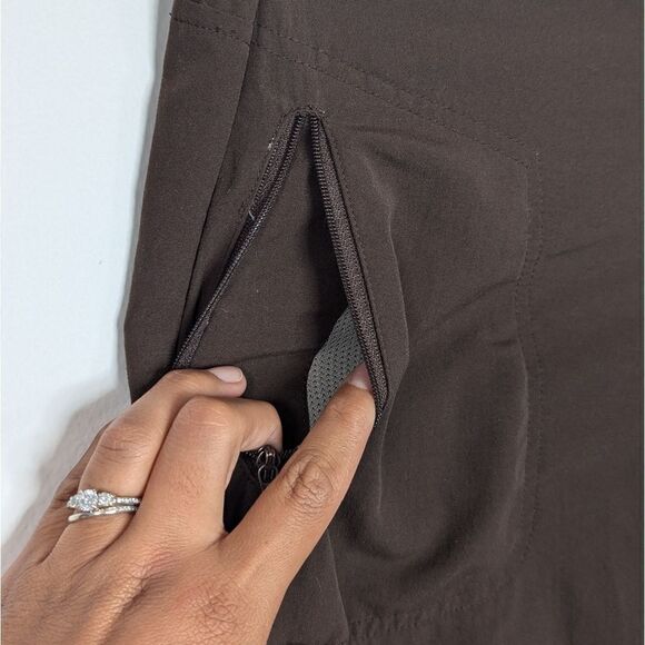 Columbia Titanium Hiking Straight Leg Adjustable Hem Pants Brown‎ 8 - Picture 6 of 8
